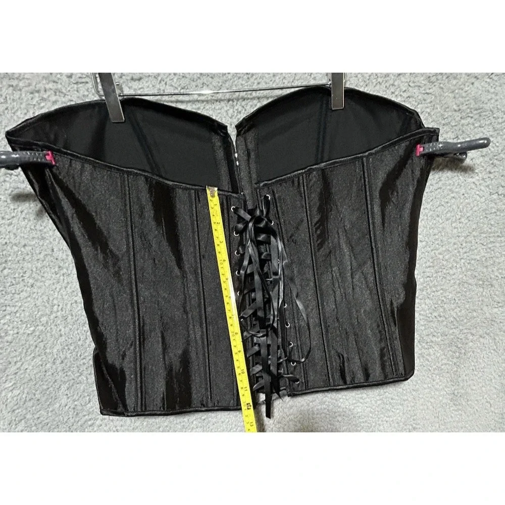Daisy Corsets Black Satin Lace Up Back & Clasp Up Front Corset SIZE 6XL‎ NEW